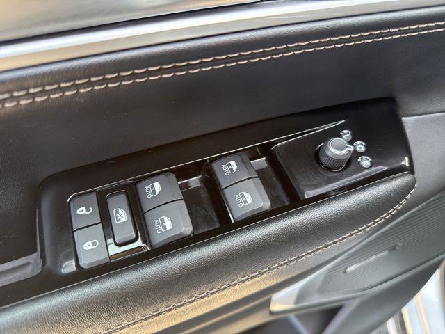 used 2024 Jeep Wagoneer L car, priced at $39,985