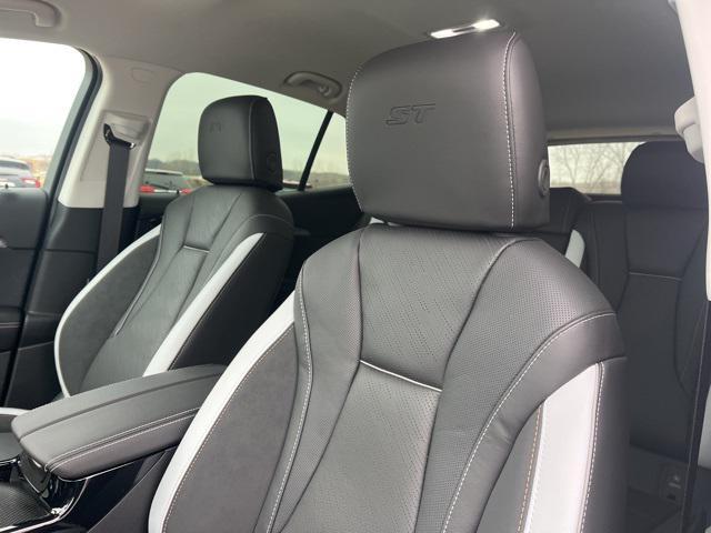 new 2026 Buick Envision car, priced at $43,143