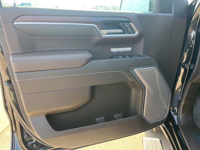 new 2026 GMC Sierra 1500 car, priced at $68,989