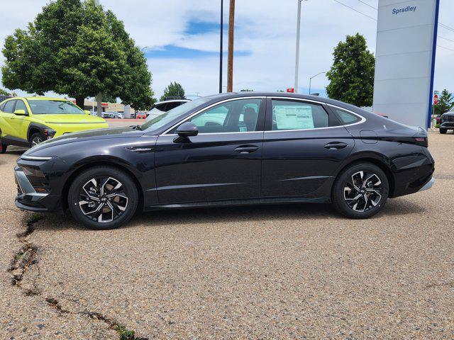new 2025 Hyundai Sonata car, priced at $25,600