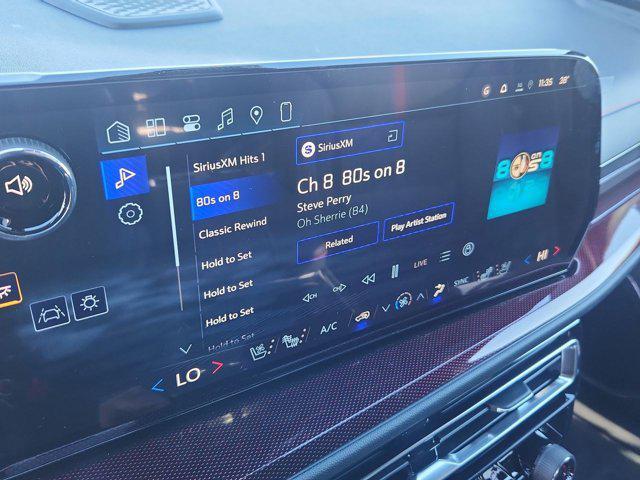 new 2026 Chevrolet Traverse car, priced at $62,004