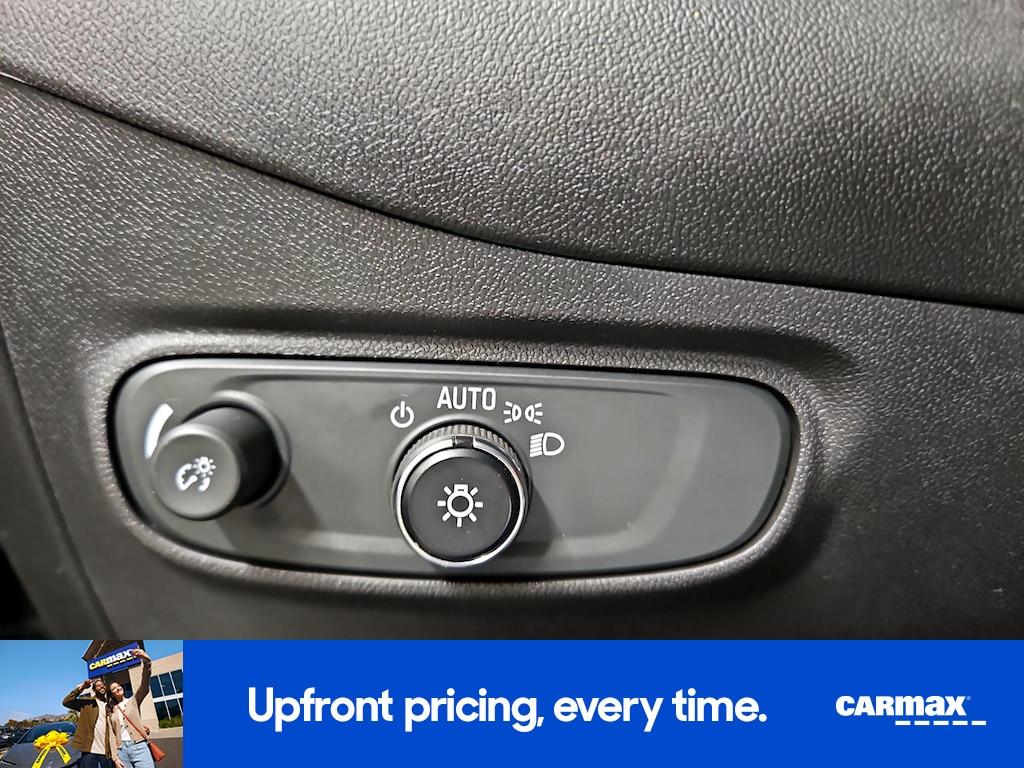 used 2023 Chevrolet Equinox car, priced at $21,998