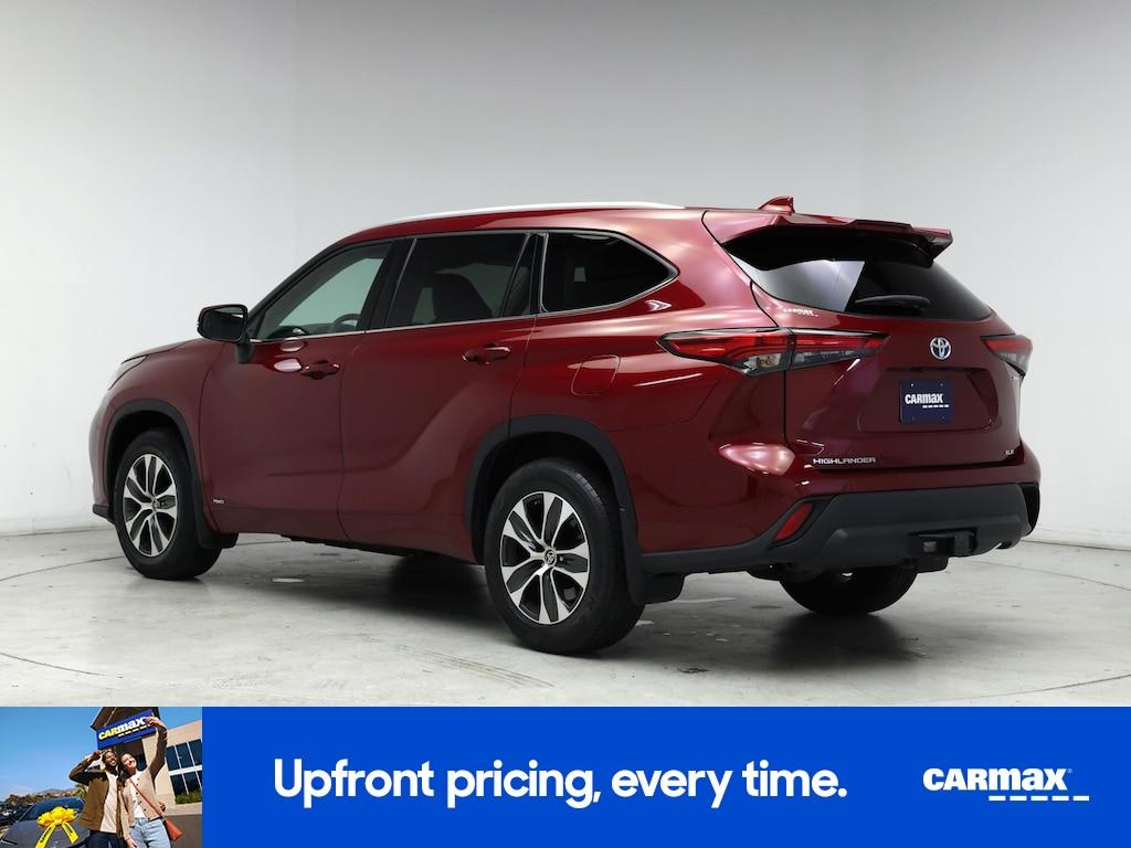 used 2022 Toyota Highlander Hybrid car, priced at $36,998