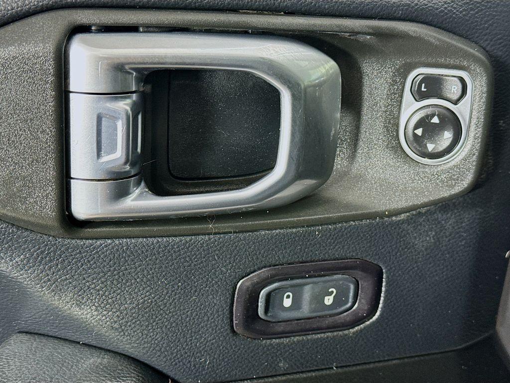 used 2018 Jeep Wrangler Unlimited car, priced at $21,499