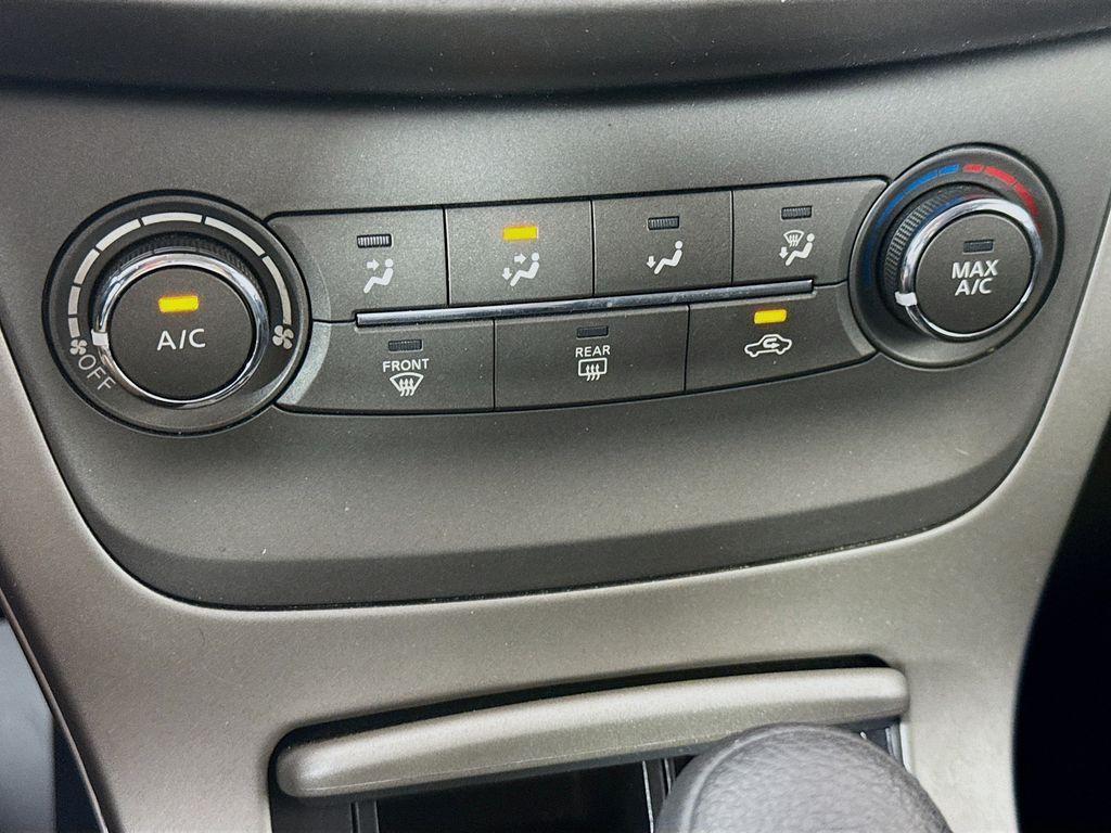 used 2014 Nissan Sentra car, priced at $5,525