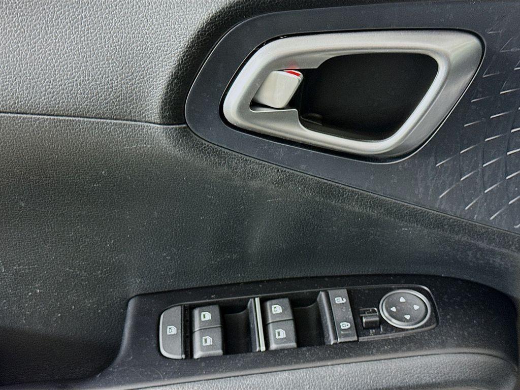 used 2021 Kia Soul car, priced at $13,298