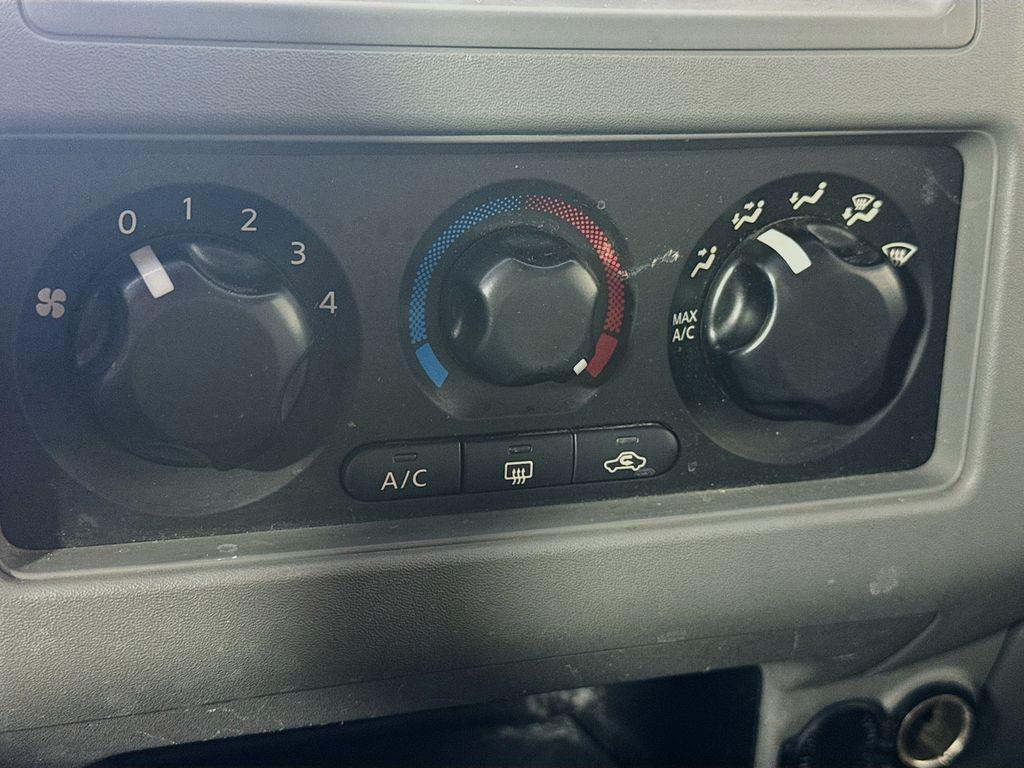 used 2007 Nissan Frontier car, priced at $8,000