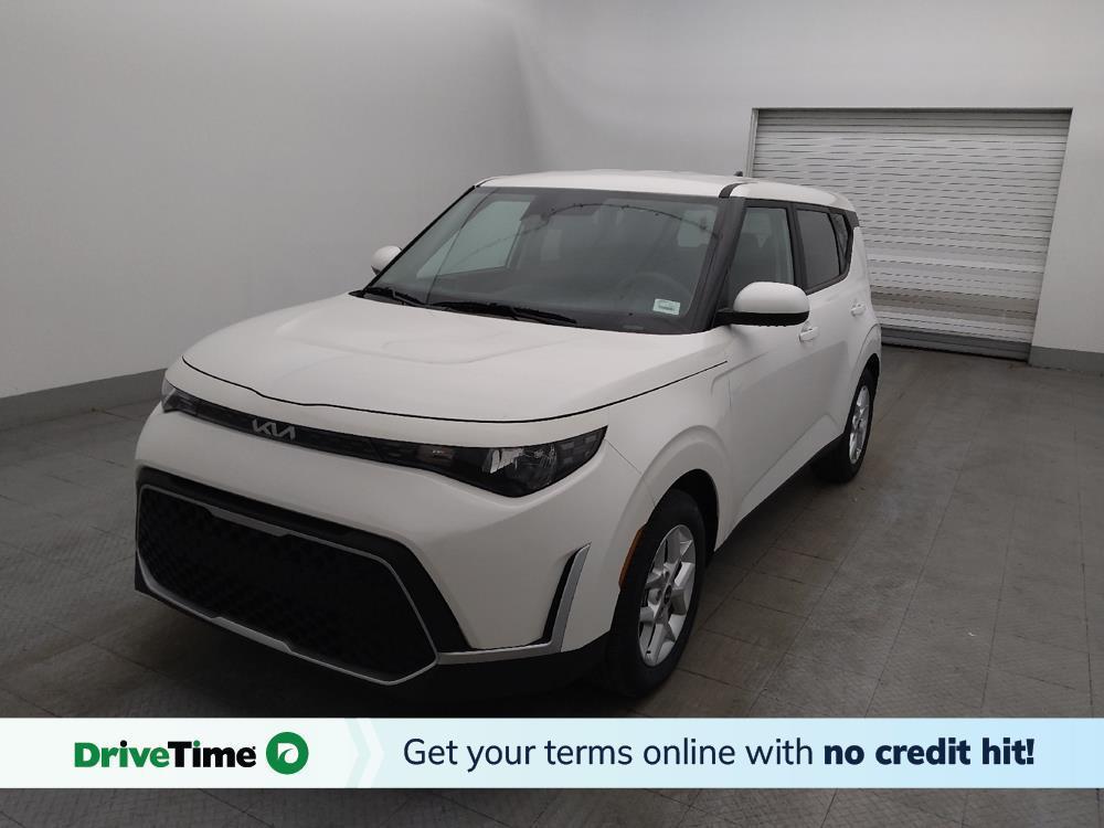 used 2024 Kia Soul car, priced at $18,095
