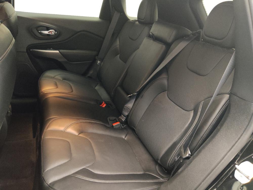 used 2021 Jeep Cherokee car, priced at $22,395