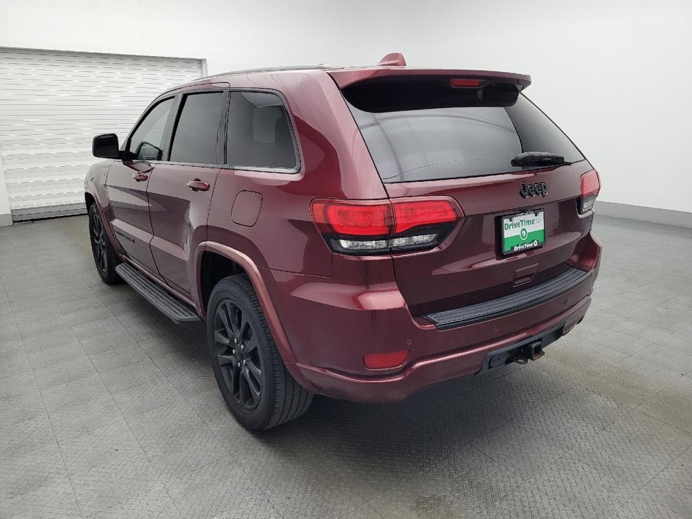 used 2017 Jeep Grand Cherokee car, priced at $16,695