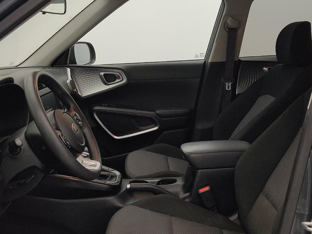 used 2021 Kia Soul car, priced at $13,095