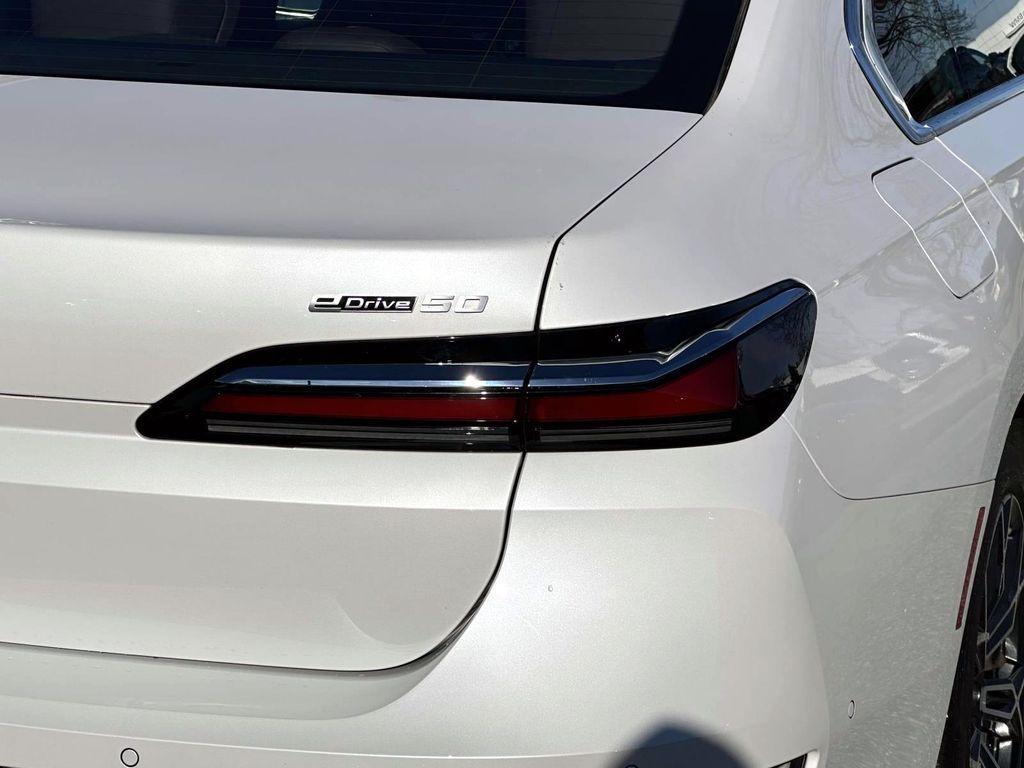 used 2025 BMW i7 car, priced at $100,485