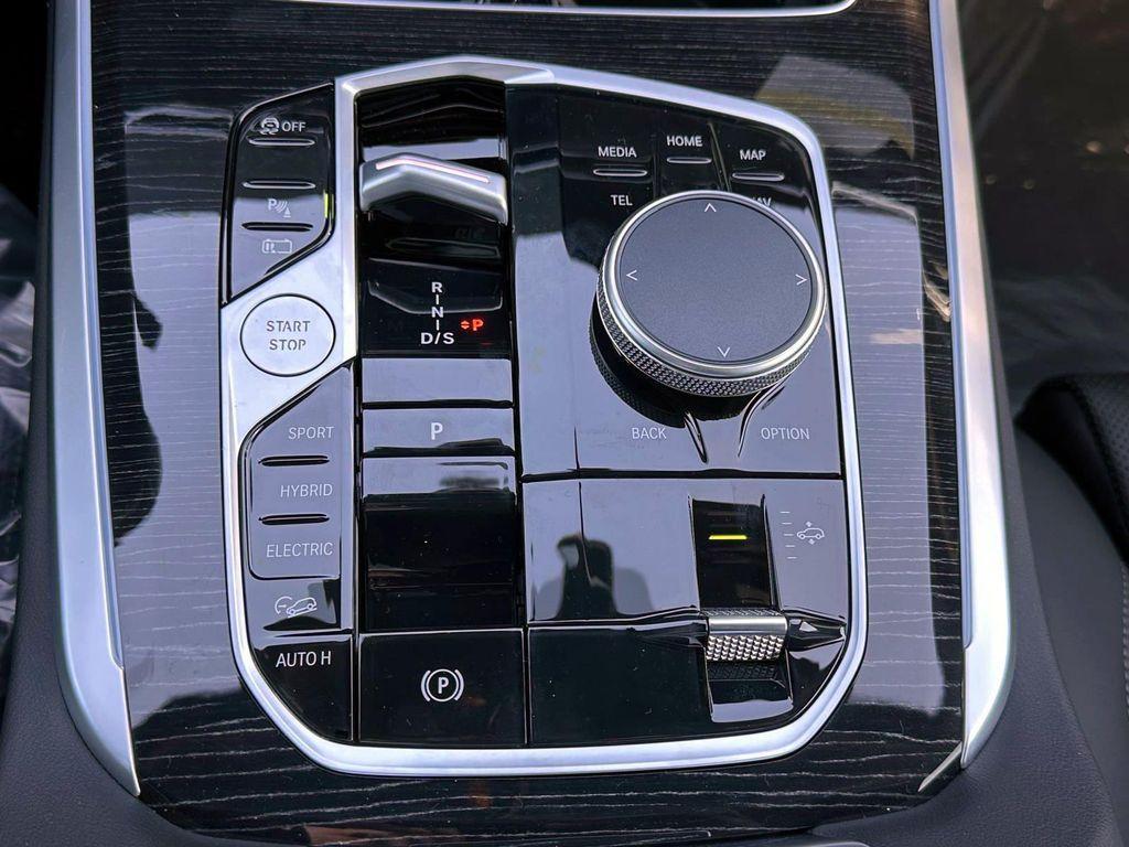 new 2026 BMW X5 PHEV car