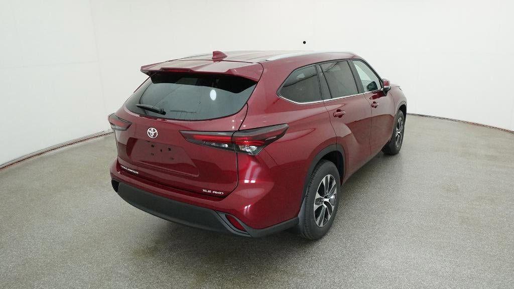 new 2026 Toyota Highlander car, priced at $49,247