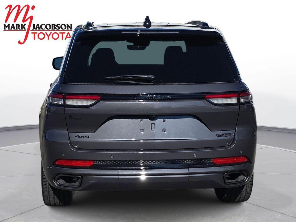 used 2025 Jeep Grand Cherokee car, priced at $52,480