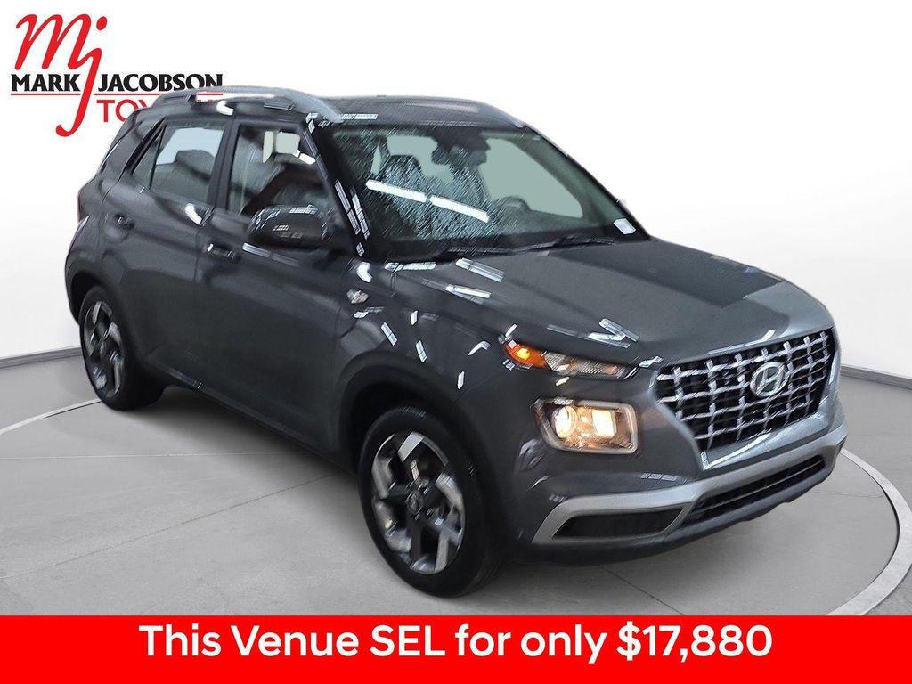 used 2025 Hyundai Venue car, priced at $17,880