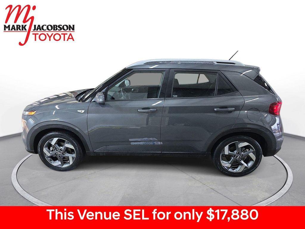 used 2025 Hyundai Venue car, priced at $17,880