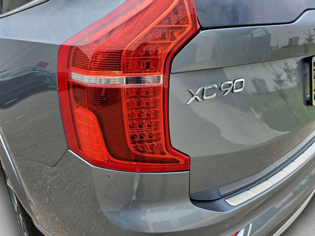 used 2019 Volvo XC90 car, priced at $20,572