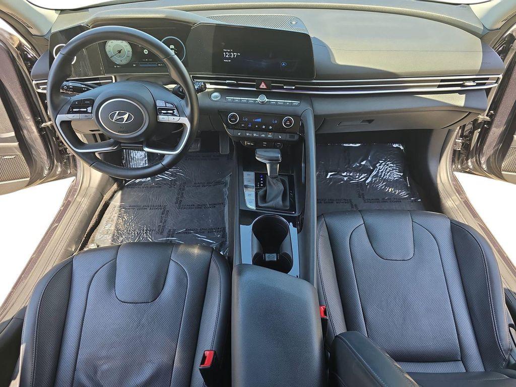 used 2022 Hyundai Elantra car, priced at $18,778