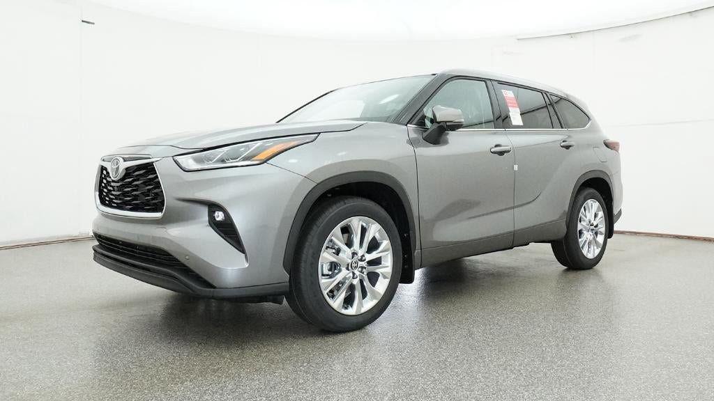 new 2026 Toyota Highlander car, priced at $55,163