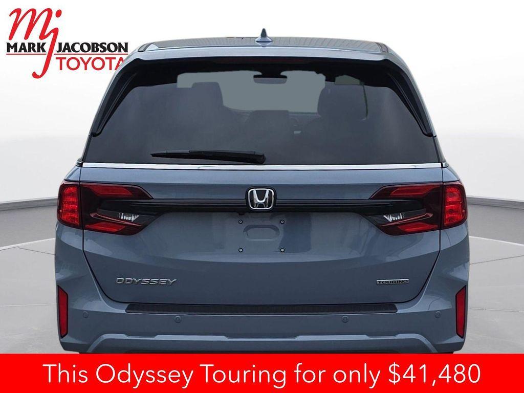 used 2025 Honda Odyssey car, priced at $41,480