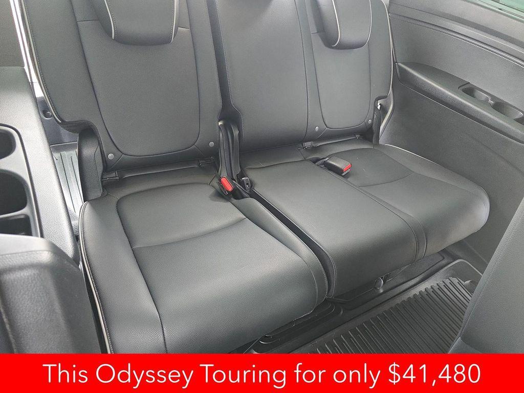 used 2025 Honda Odyssey car, priced at $41,480
