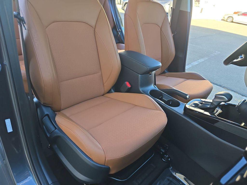 used 2024 Kia Soul car, priced at $19,680