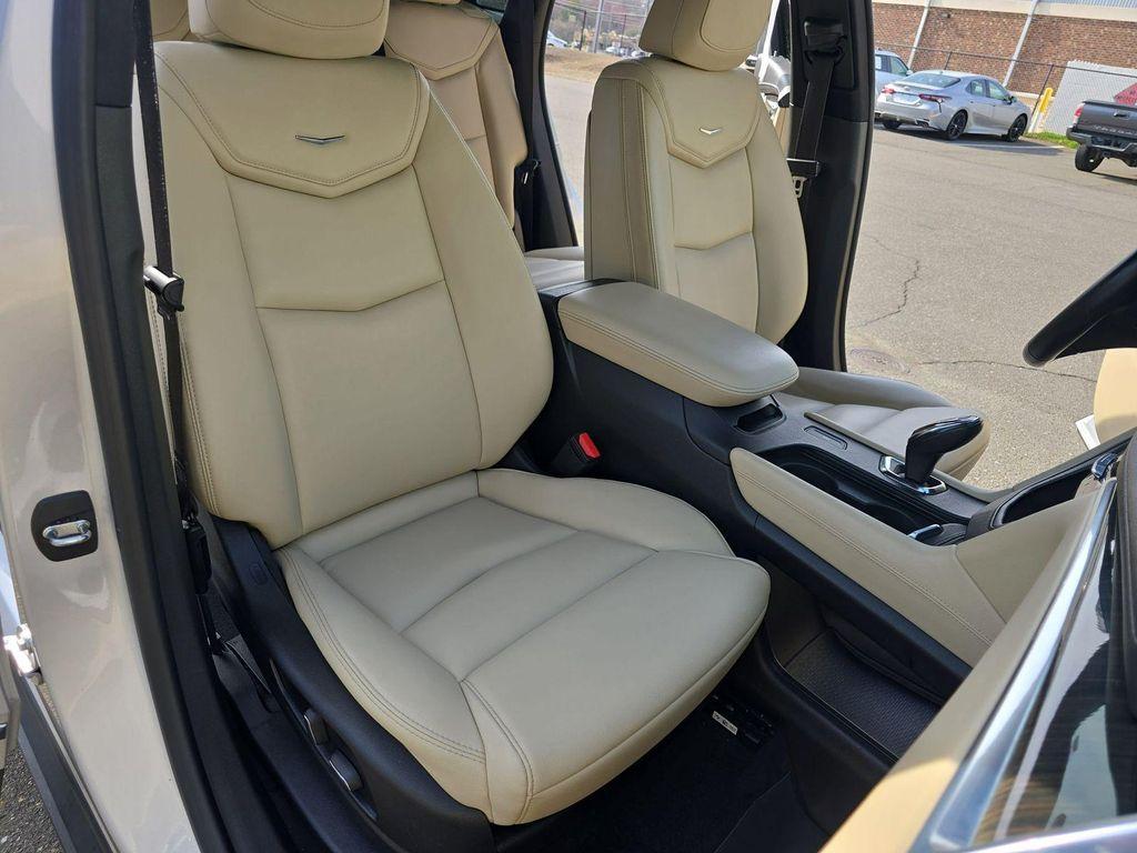 used 2018 Cadillac XT5 car, priced at $17,680