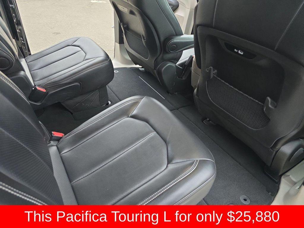 used 2024 Chrysler Pacifica car, priced at $25,580