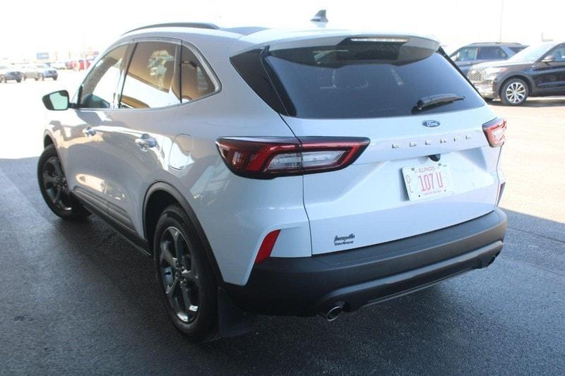 used 2025 Ford Escape car