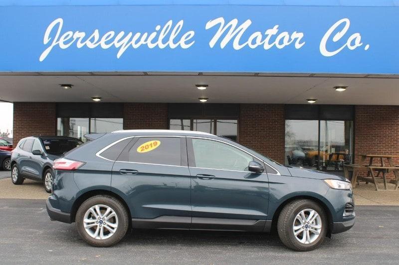 used 2019 Ford Edge car