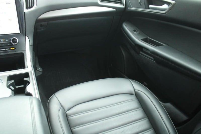 used 2024 Ford Edge car, priced at $29,995