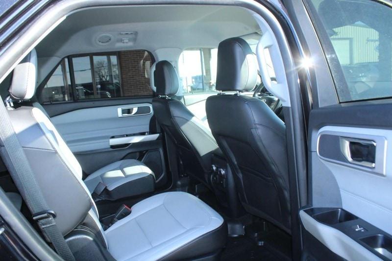 used 2021 Ford Explorer car, priced at $27,995