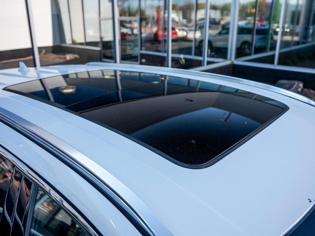 used 2024 Lincoln Aviator car, priced at $51,874