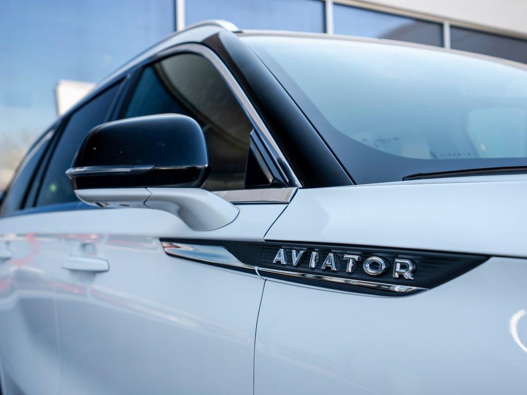 used 2024 Lincoln Aviator car, priced at $51,874