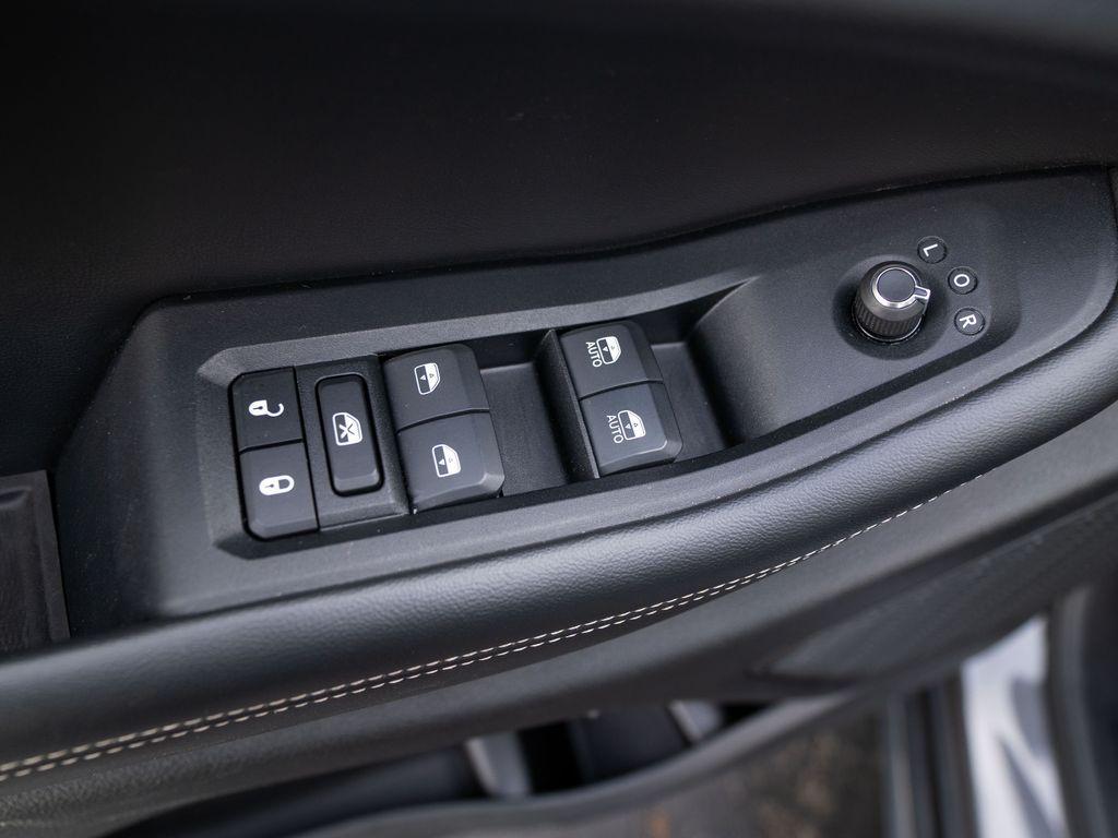 used 2024 Jeep Grand Cherokee L car, priced at $34,993