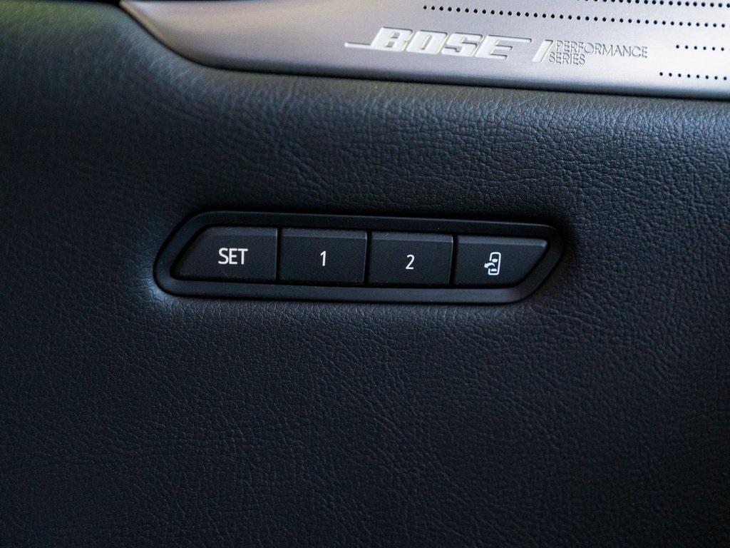 used 2023 Cadillac XT5 car, priced at $28,408