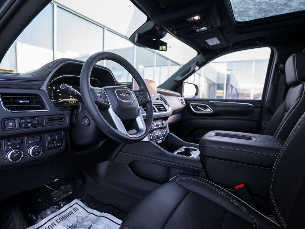 used 2024 GMC Yukon car, priced at $59,996