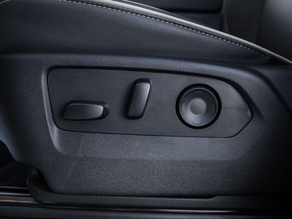 used 2024 GMC Yukon car, priced at $59,996