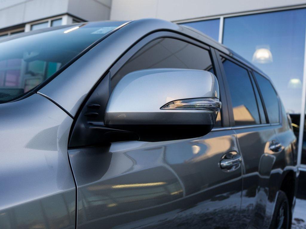 used 2022 Lexus GX 460 car, priced at $51,873