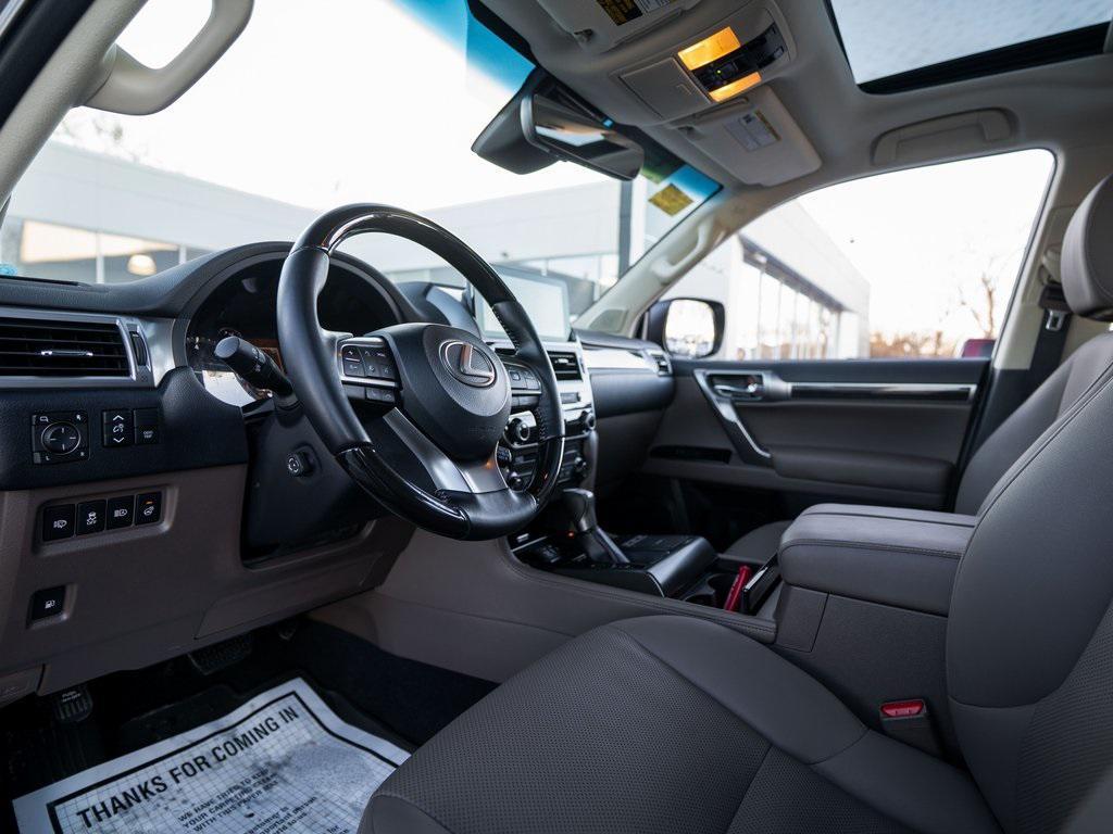 used 2022 Lexus GX 460 car, priced at $51,873