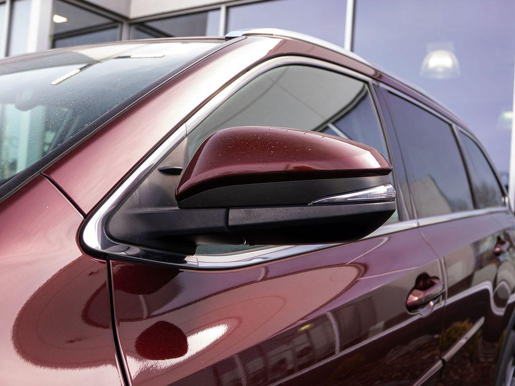 used 2017 Toyota Highlander car, priced at $21,383