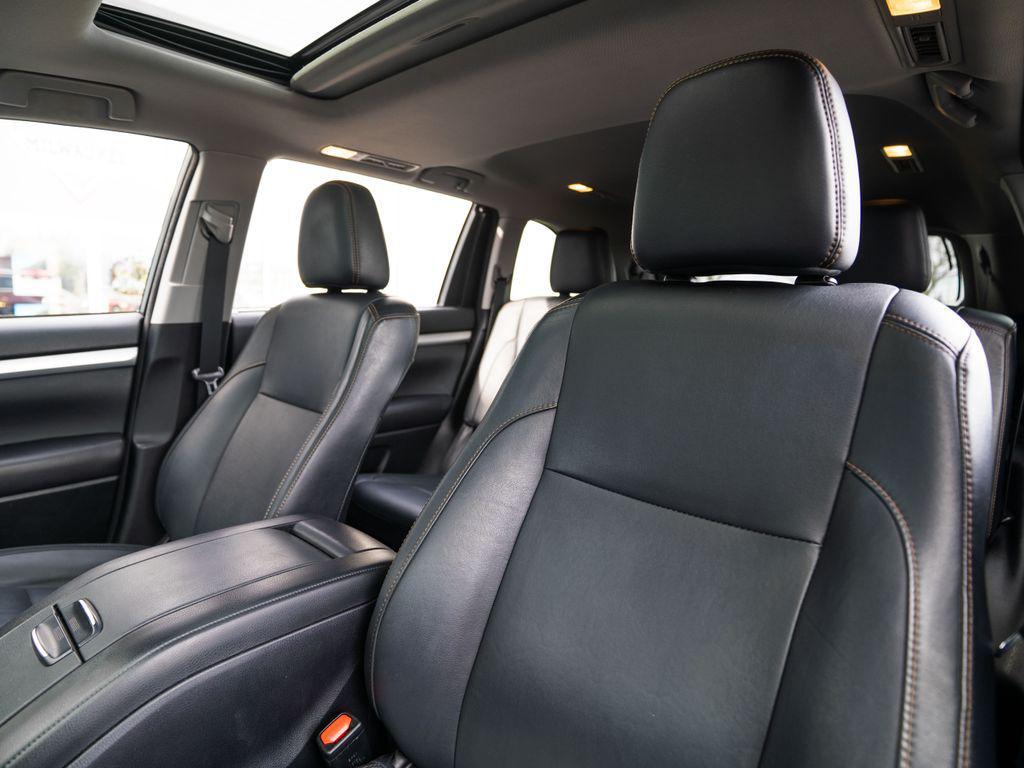 used 2017 Toyota Highlander car, priced at $21,383