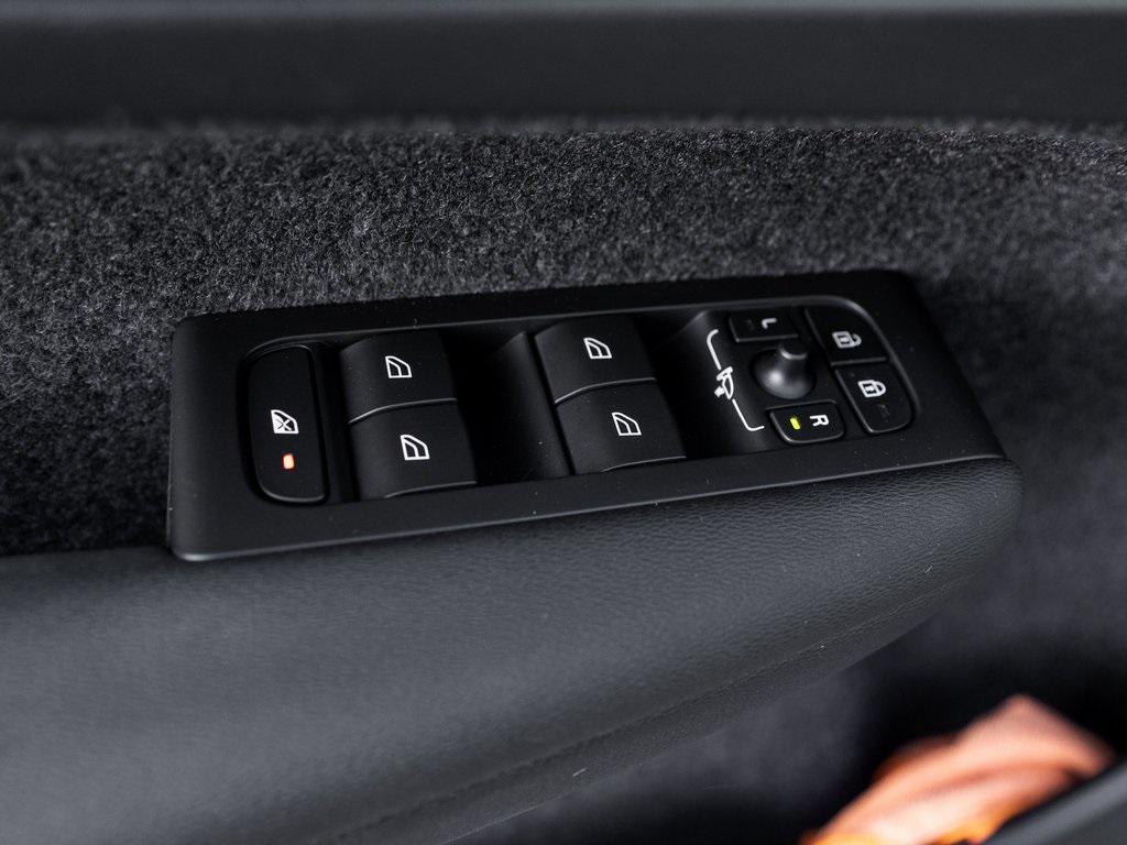 used 2023 Volvo XC40 car, priced at $30,308