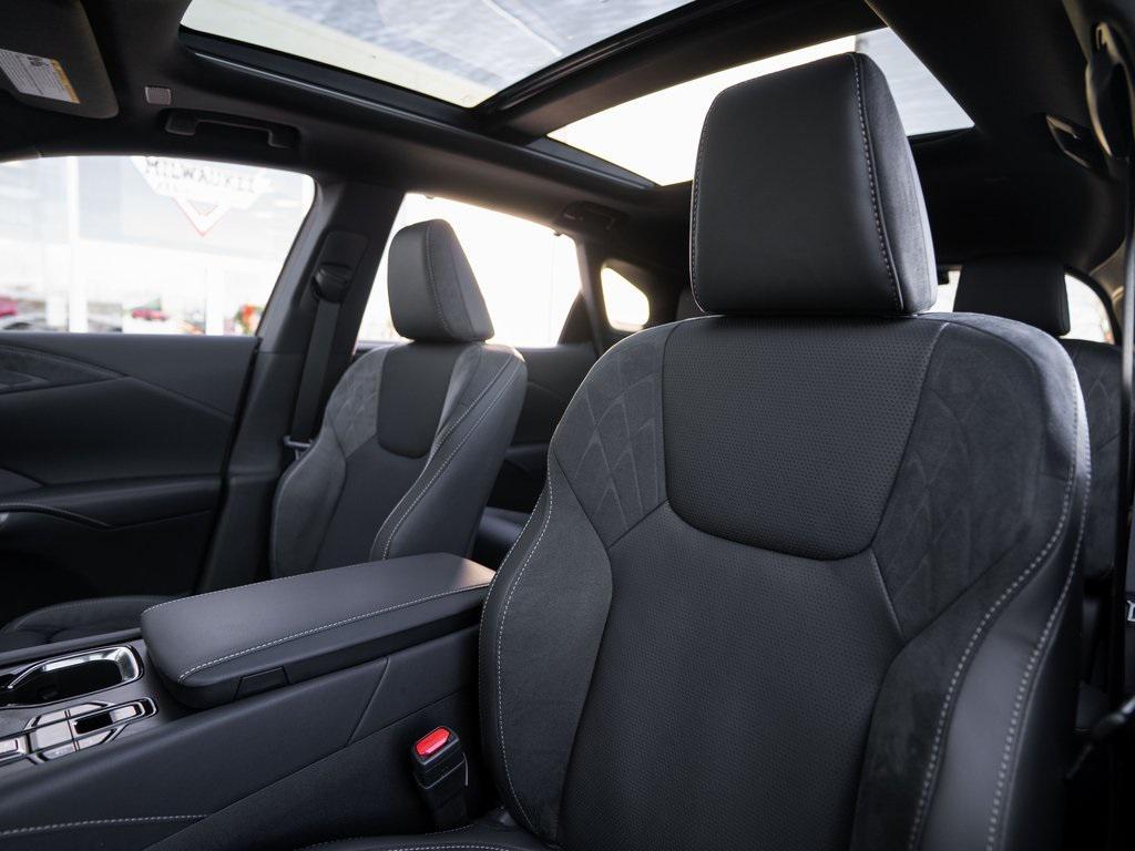 new 2026 Lexus RX 350 car, priced at $67,204