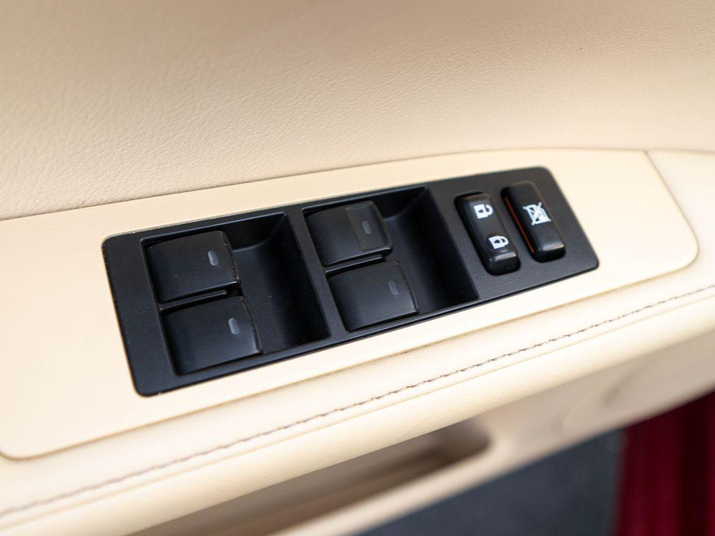 used 2013 Lexus ES 300h car, priced at $16,001