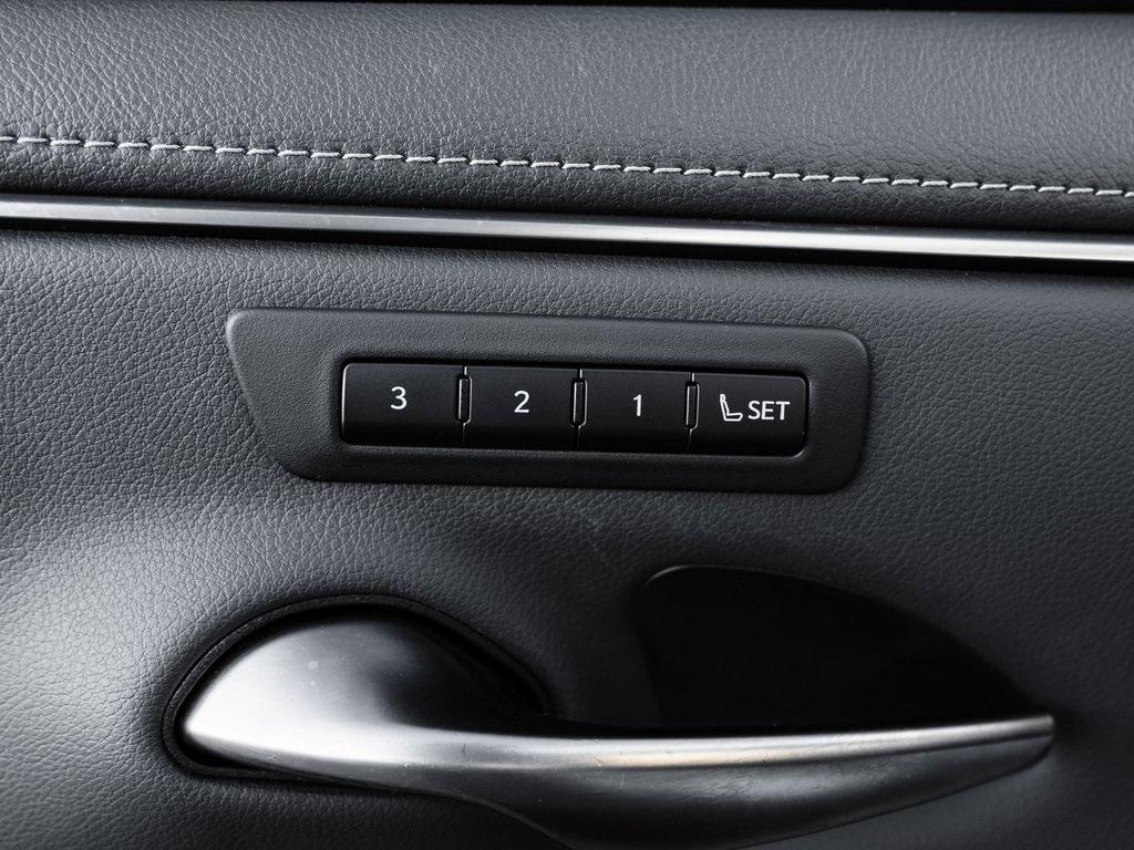 used 2020 Lexus ES 300h car, priced at $31,609