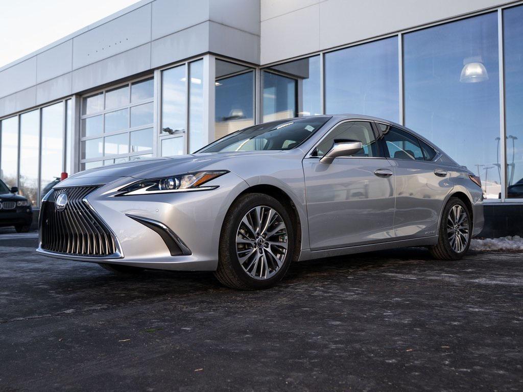 used 2020 Lexus ES 300h car, priced at $31,609