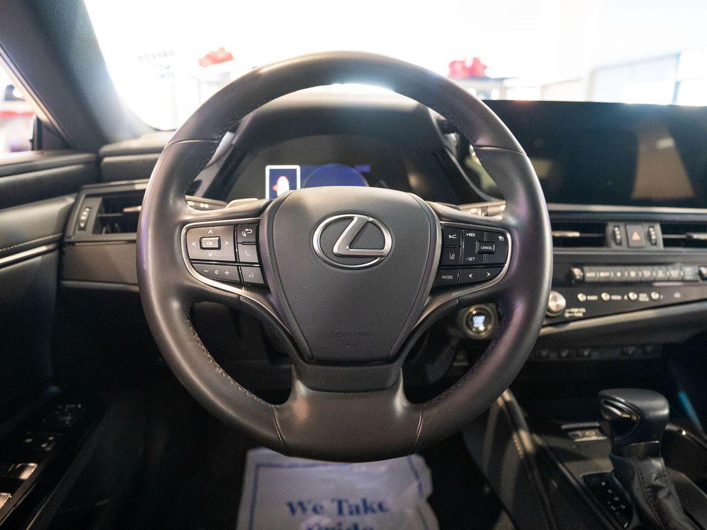 used 2024 Lexus ES 350 car, priced at $42,446