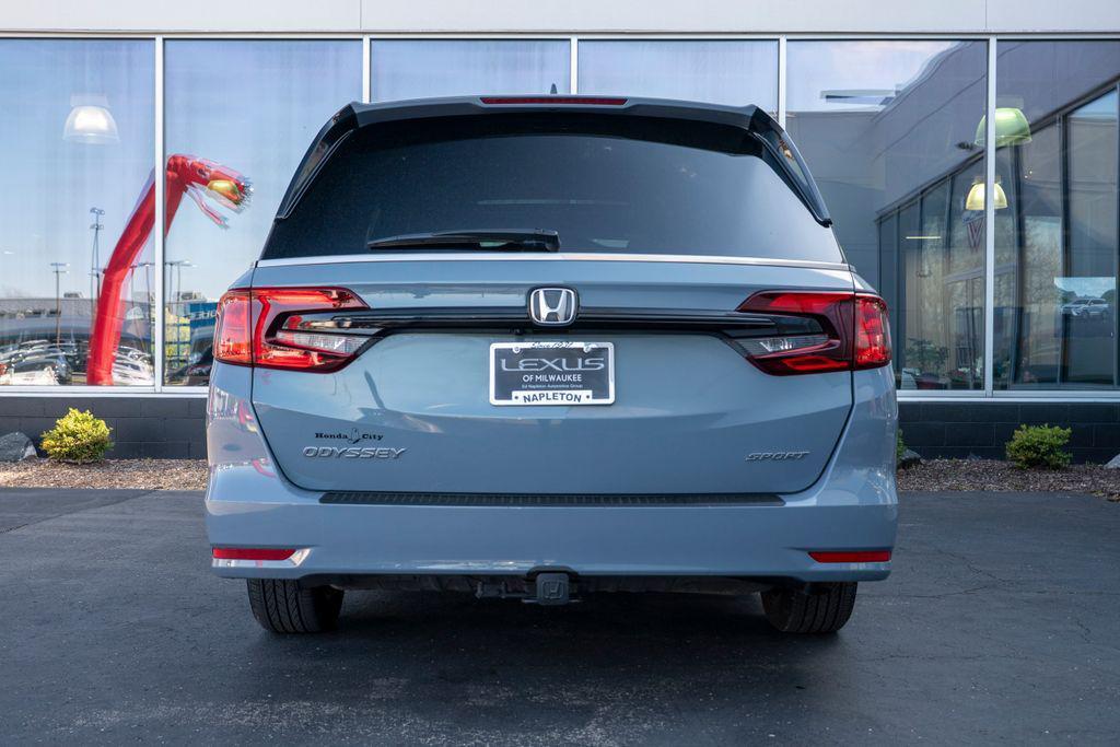 used 2024 Honda Odyssey car, priced at $38,108